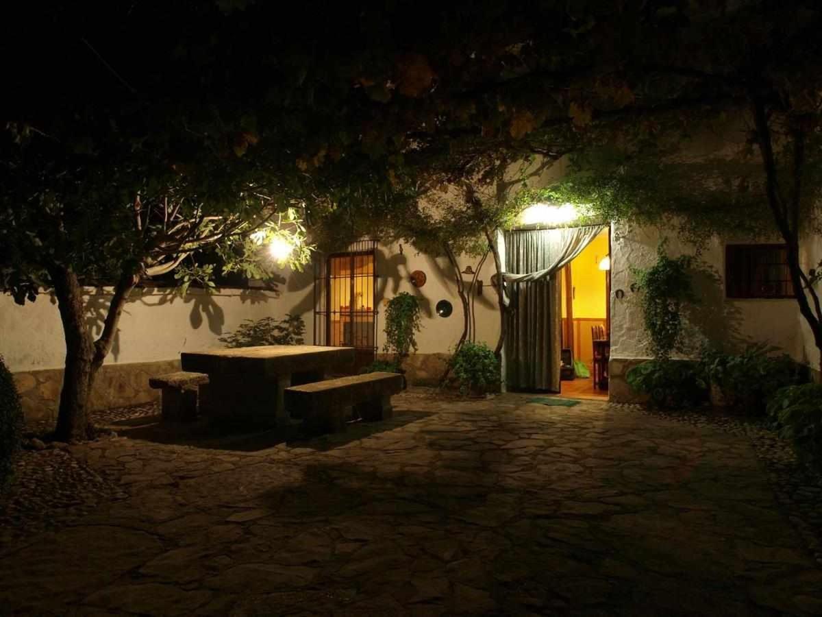 Cortijo La Gineta Pensionat Alcalá la Real Exteriör bild