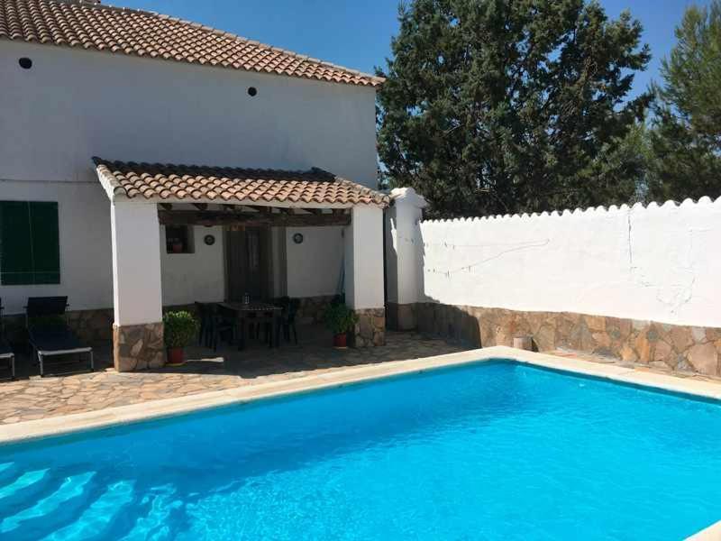 Cortijo La Gineta Pensionat Alcalá la Real Exteriör bild